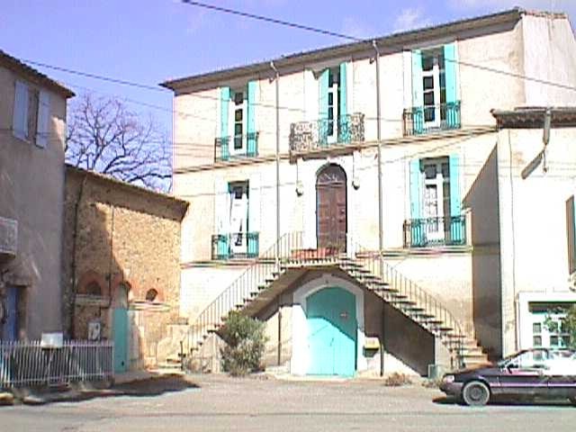 Cliquez sur la photo pour voir d'autres images.